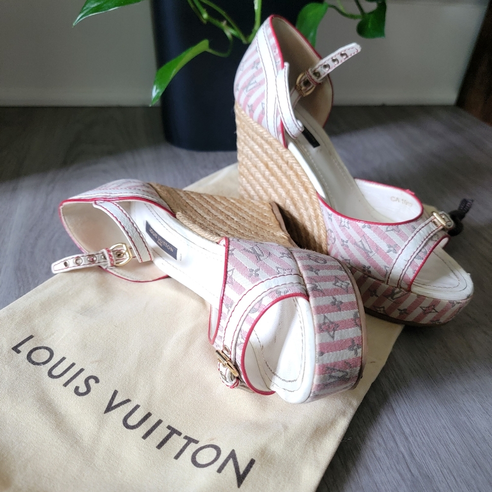 Authentic Louis Vuitton Monogram Wedge shoes Size 7.5 - Picture 15 of 15
